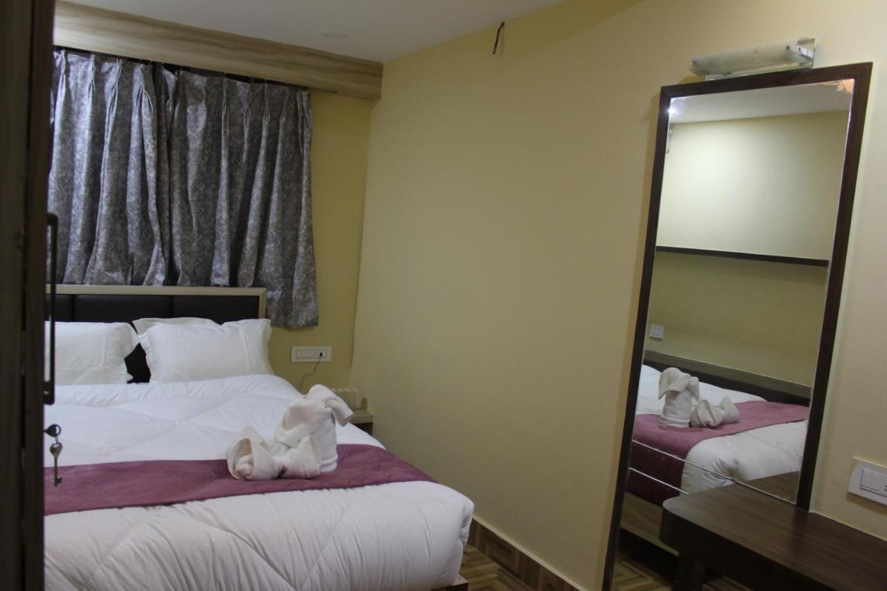 Hotel Oak Namchi Buitenkant foto